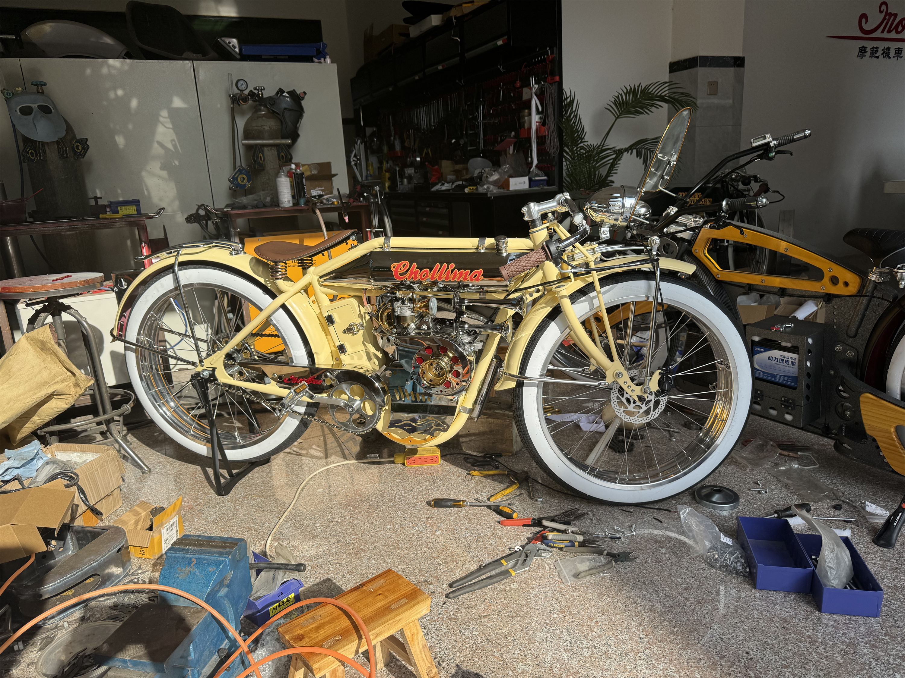 Board-Track-Racer-Replica-Badass-212CC